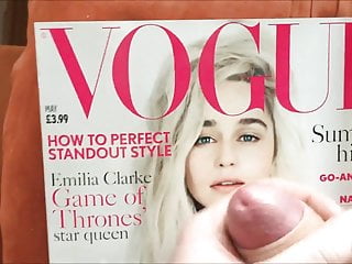 Fashion Album Cum Compel Vogue - Emilia Clarke